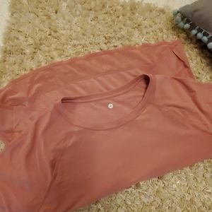 🦋WORKOUT TSHIRT🦋